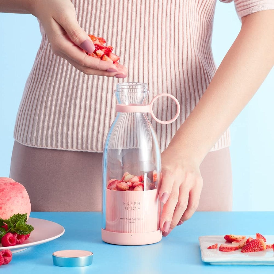 Travel Portable Mini Juice Blender – Compact USB Rechargeable Blender