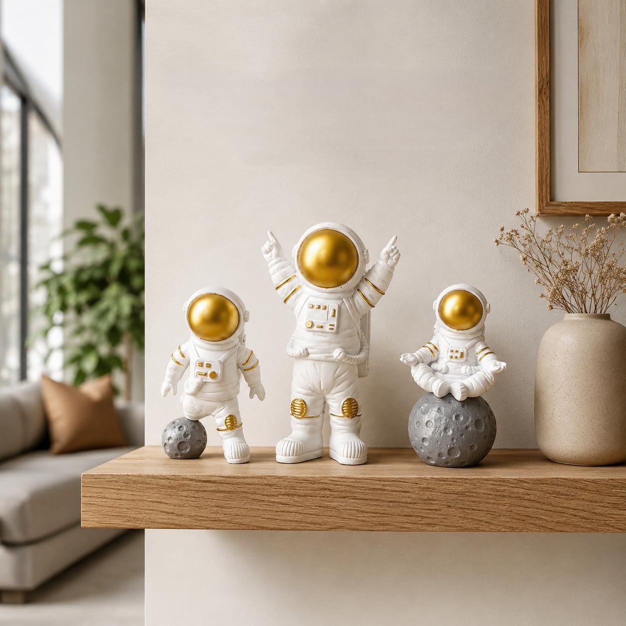 Resin Astronaut Spaceman Statue Ornament Home Office Desktop Figurine Decors Set of 3 - Golden (Golden)